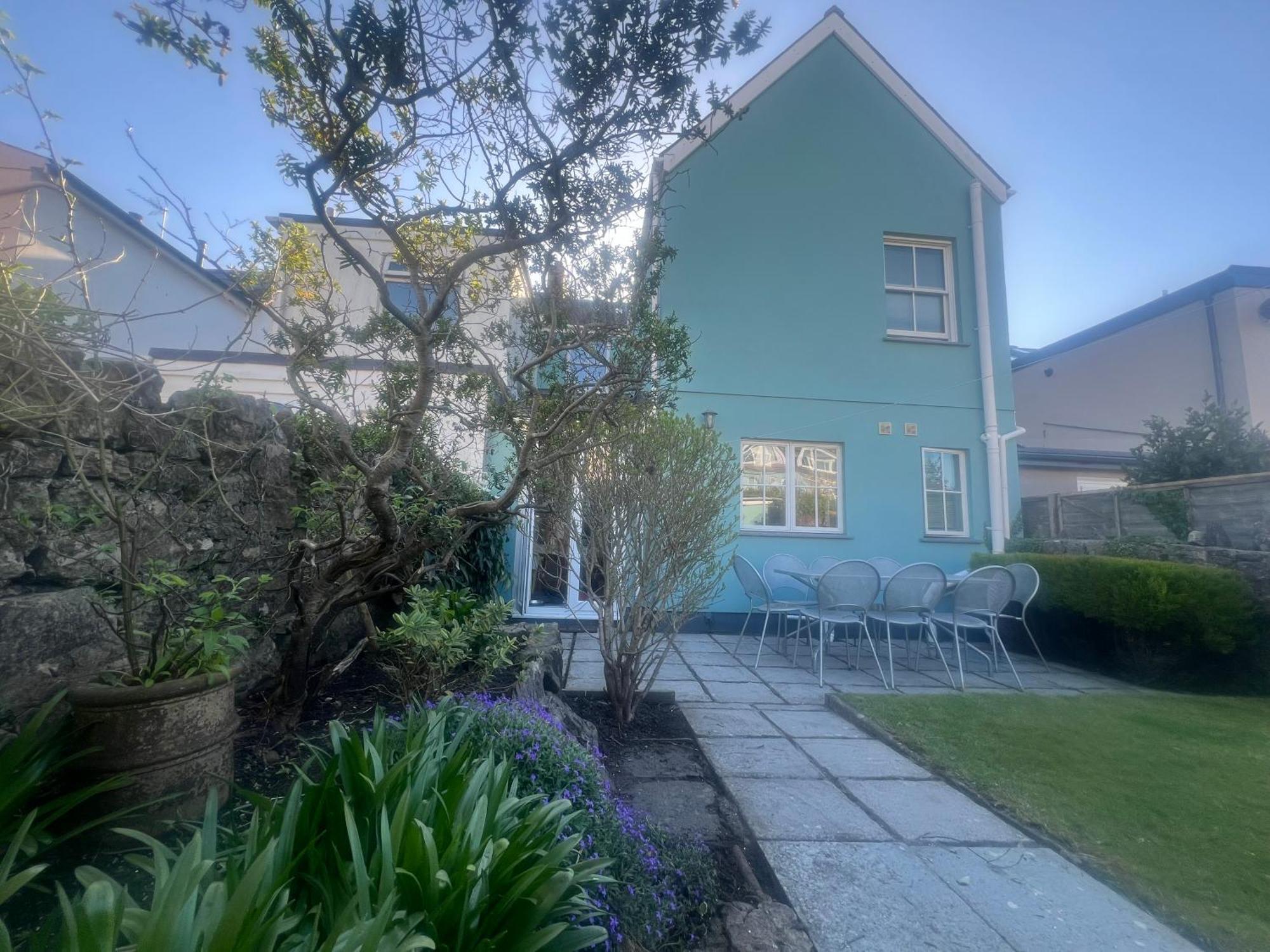 South Seas Tenby Exterior photo