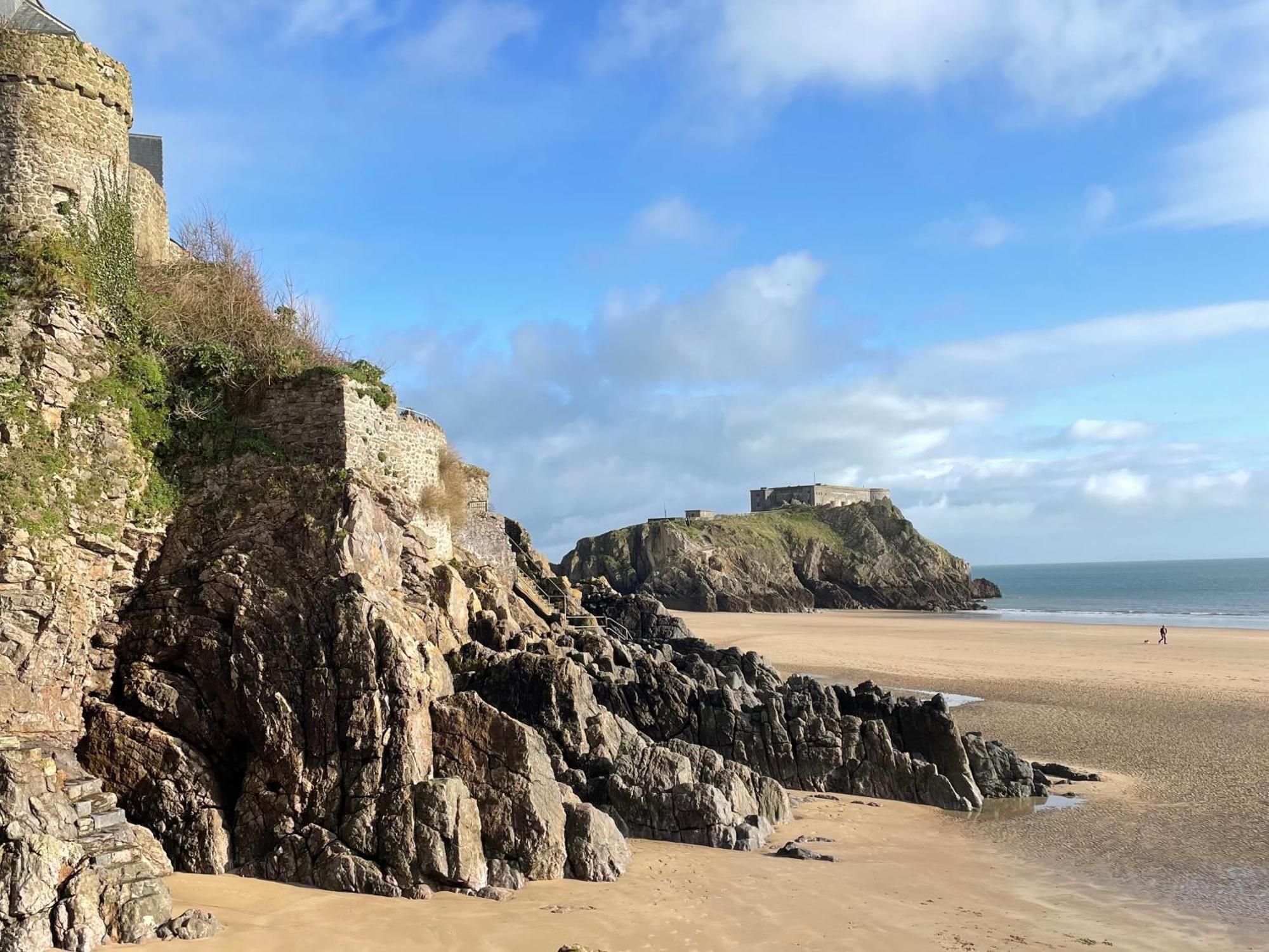 South Seas Tenby Exterior photo